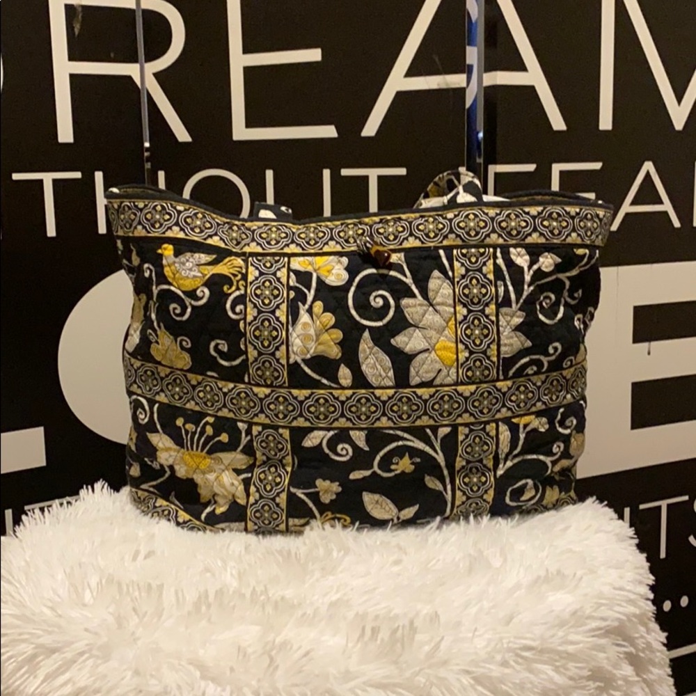 Large Vera Bradley Bag |USED|